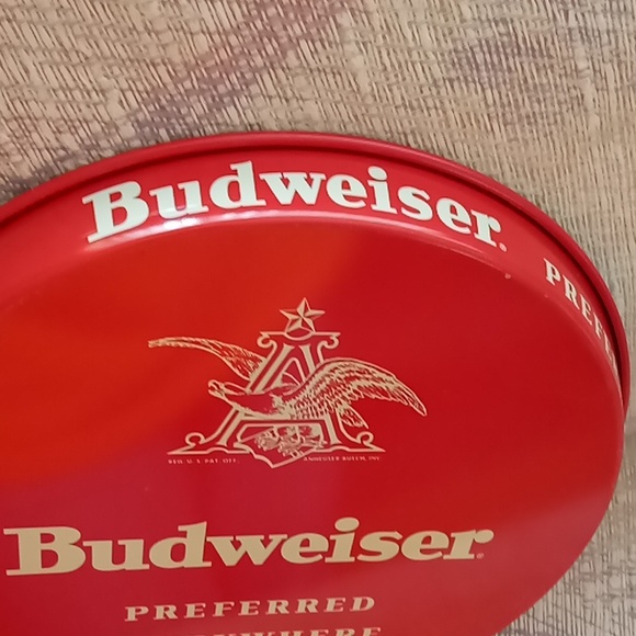 Vintage Budweiser Metal Trays - Picture 4 of 4